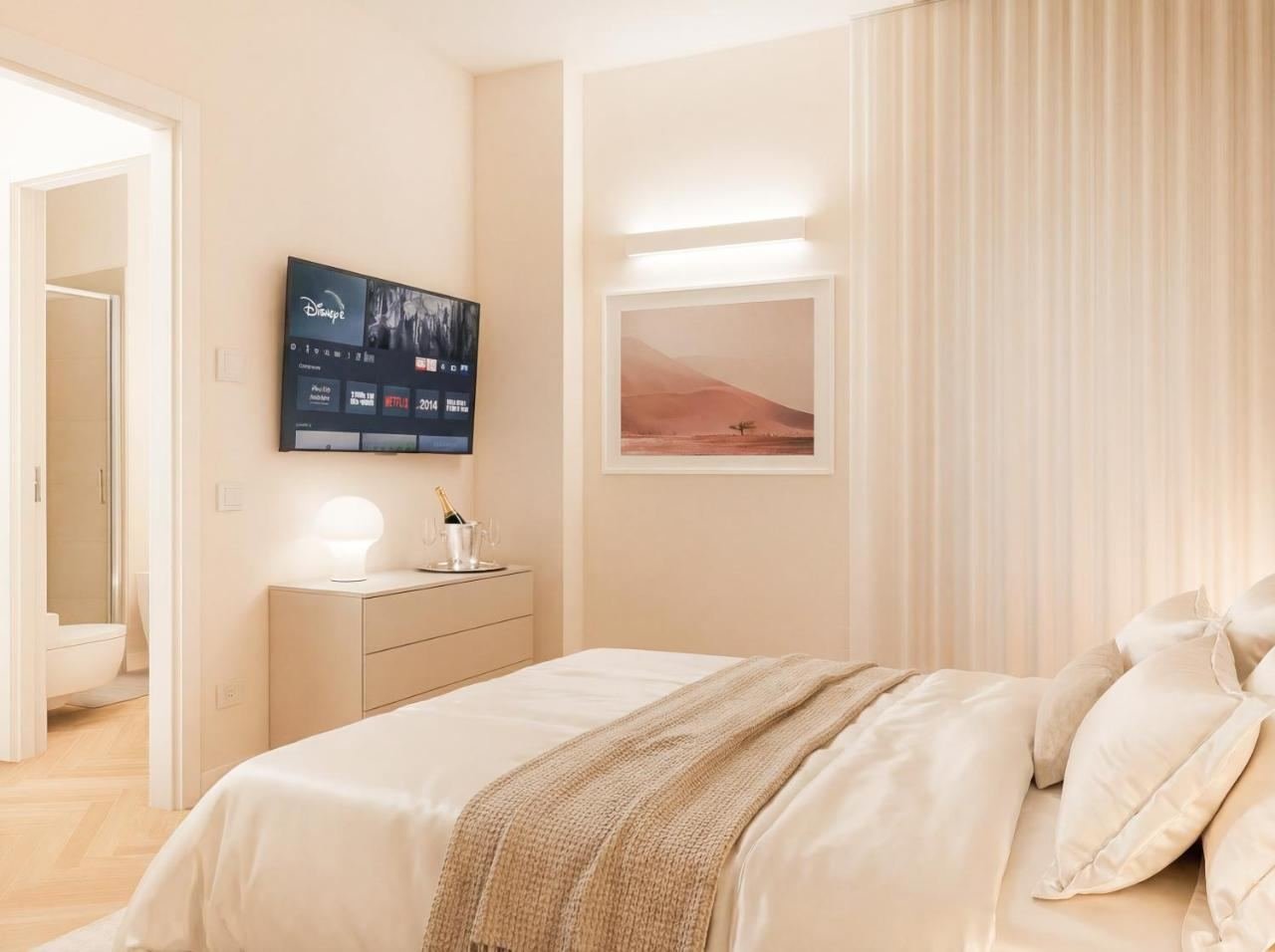 Schlafzimmer mit Smart-TV, Streamingdienst und Kleiderschrank