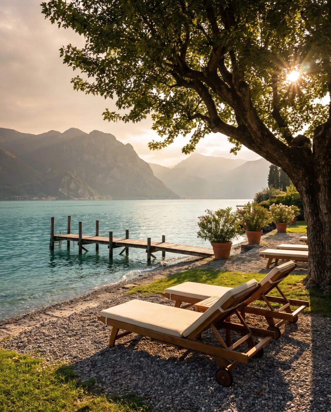 Spiaggia tranquilla sul Lago d'Iseo (immagine illustrativa)